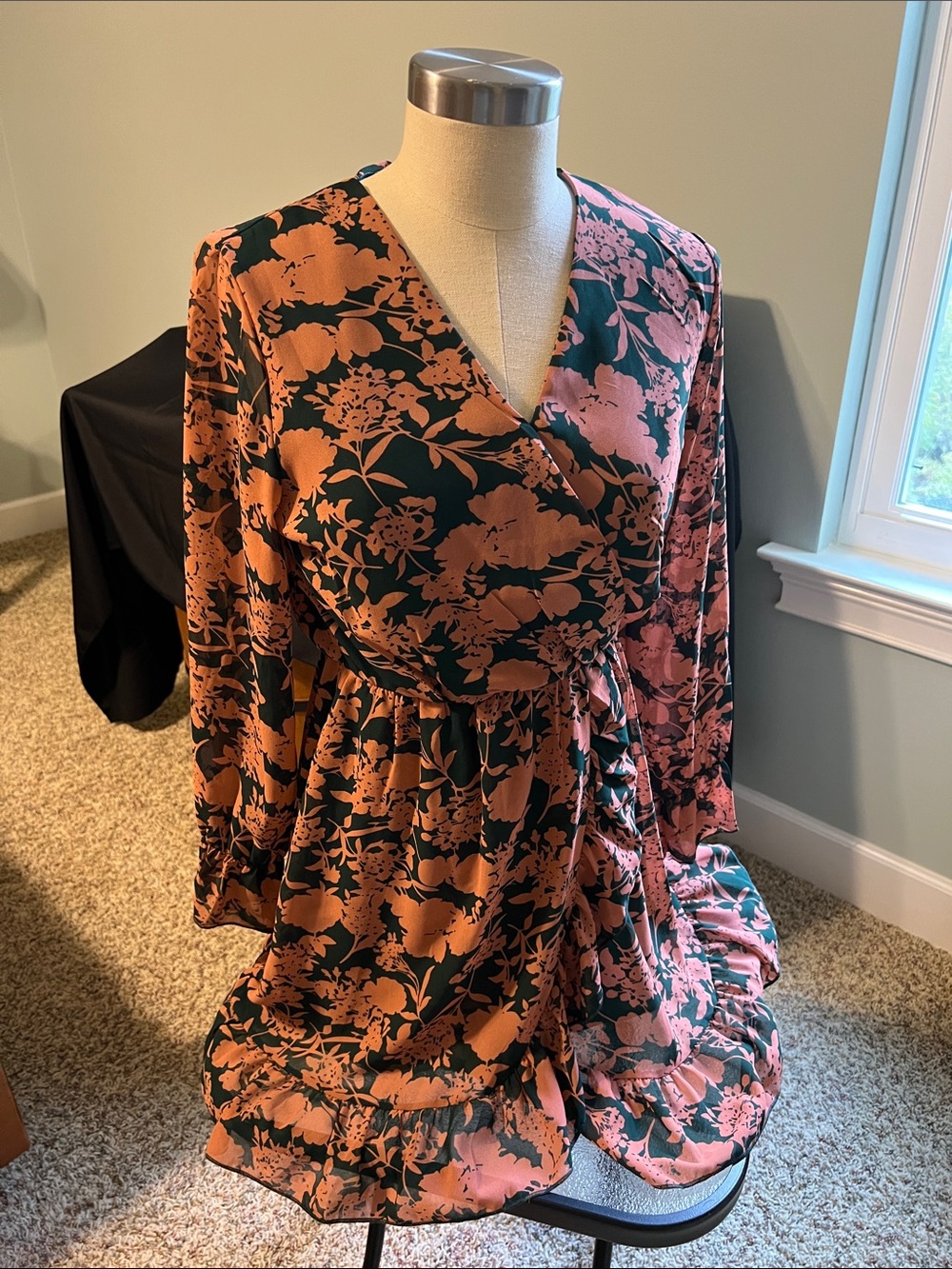 Women's Floral Wrap Long-Sleeve Dress — Dark Green with Coral Print